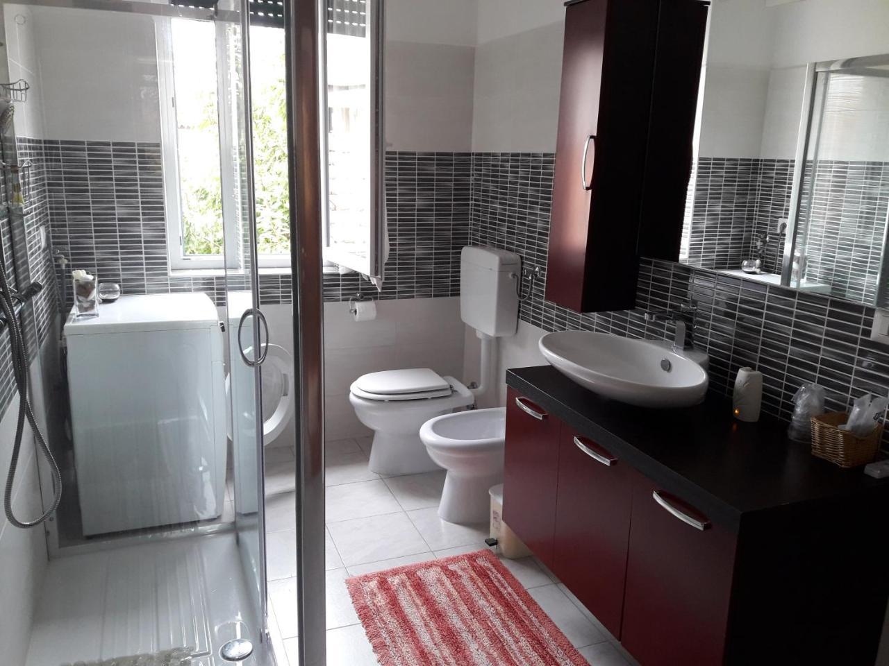 B&B Regina Busto Arsizio Exterior foto